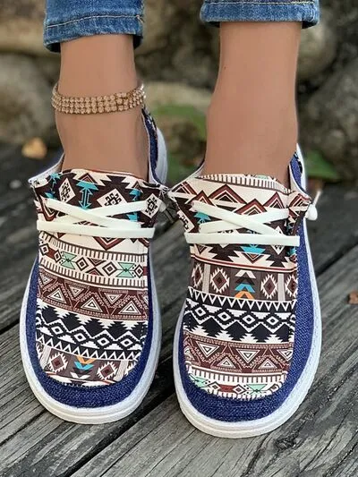 Geometric Lace-Up Round Toe Slip-Ons