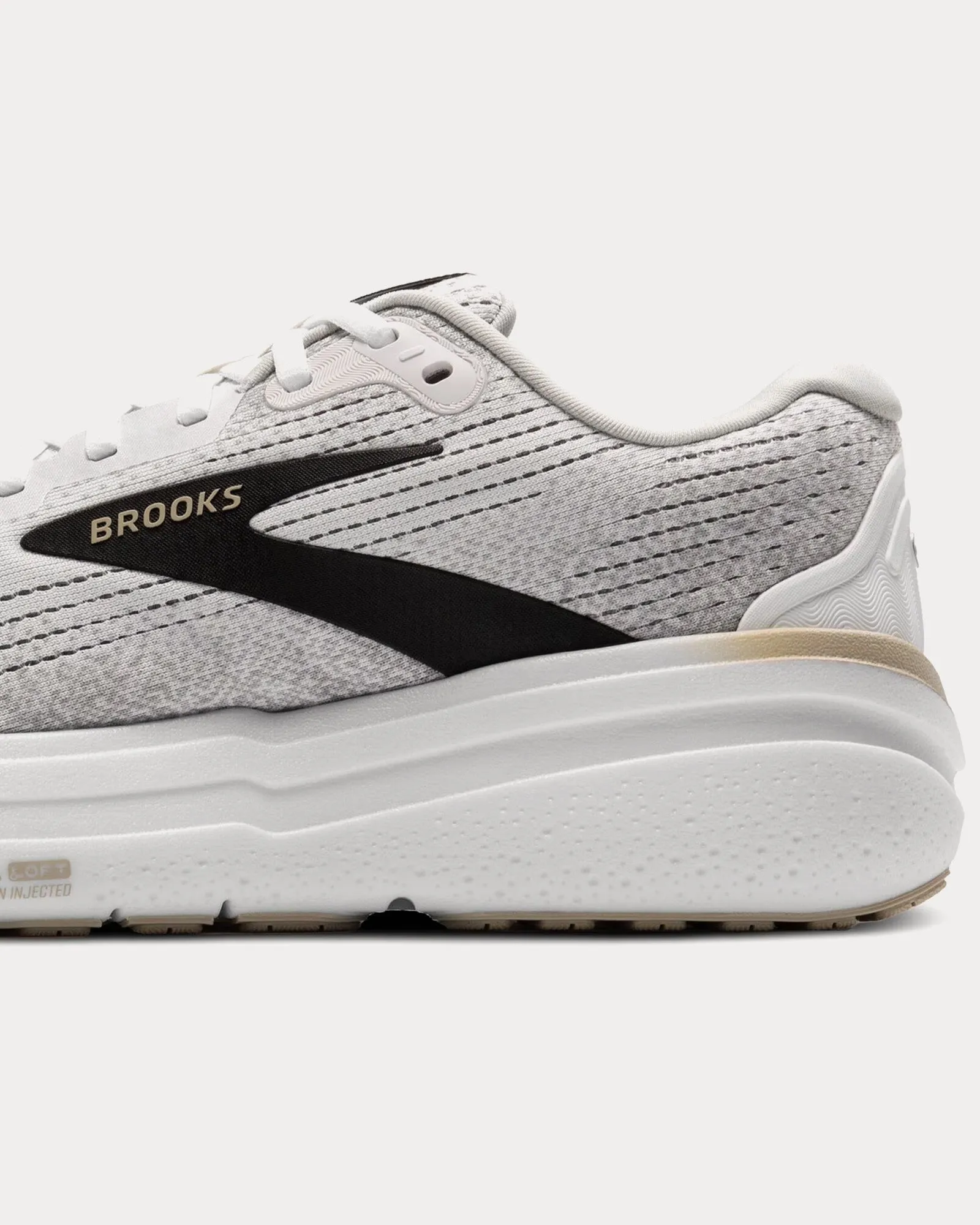 Ghost Max 2 White / Pelican / Oyster Running Shoes