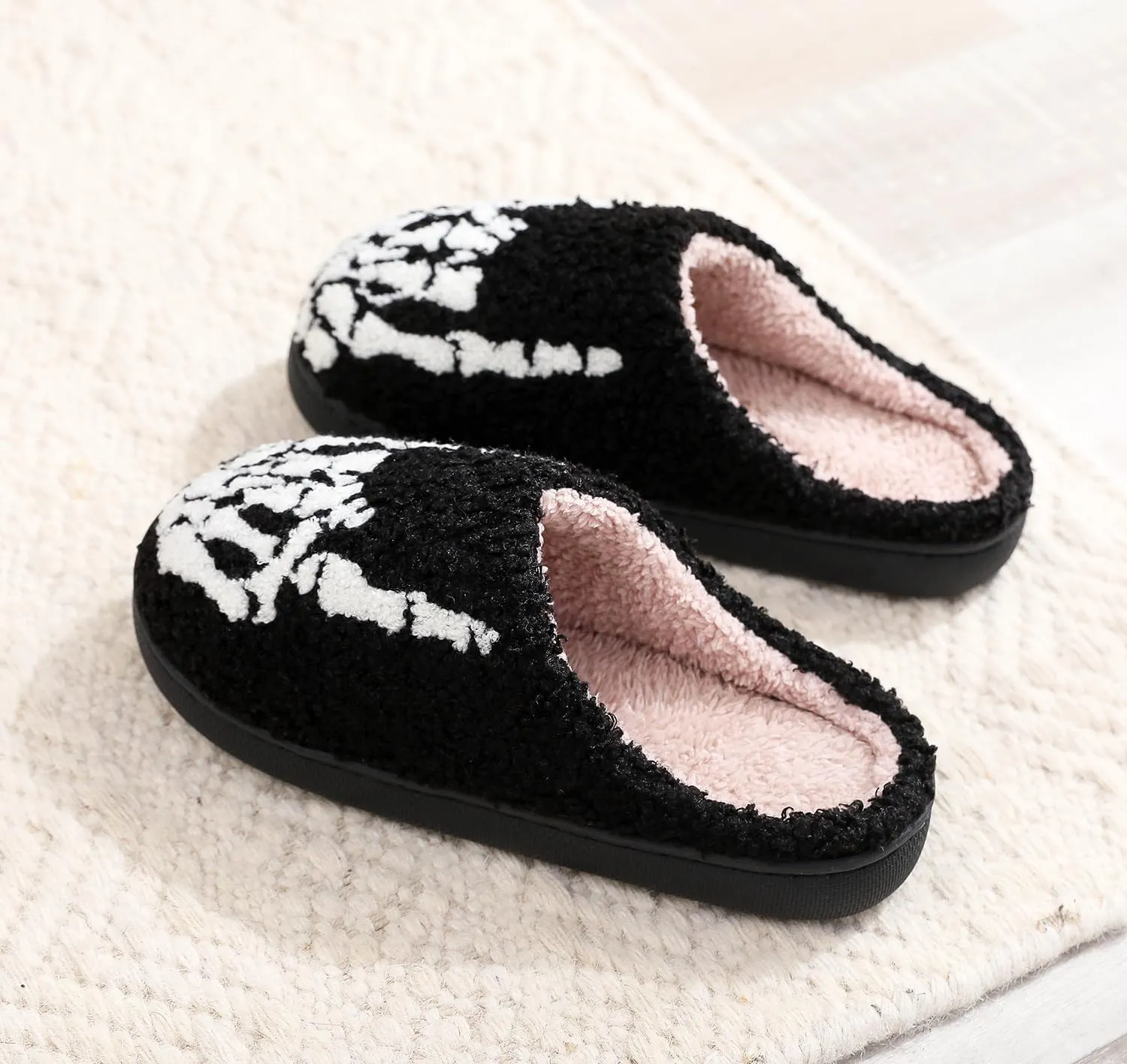 LNERIP Animal Slippers Fruit Slippers Plant Slippers Various Cartoon Patterns Fluffy Soft Memory Foam Retro Indoor Outdoor Home Couple Shoes