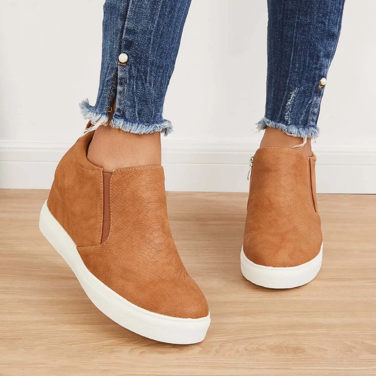 Sohiwoo  Women Casual Wedge Sneakers Slip on Platform Sneakers Hidden Wedge Ankle Booties